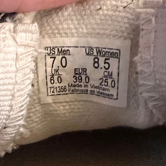 Size 8.5 Slip on Black Vans - Picture 7 of 7